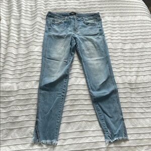 Women's Skinny Jeans in Light Blue